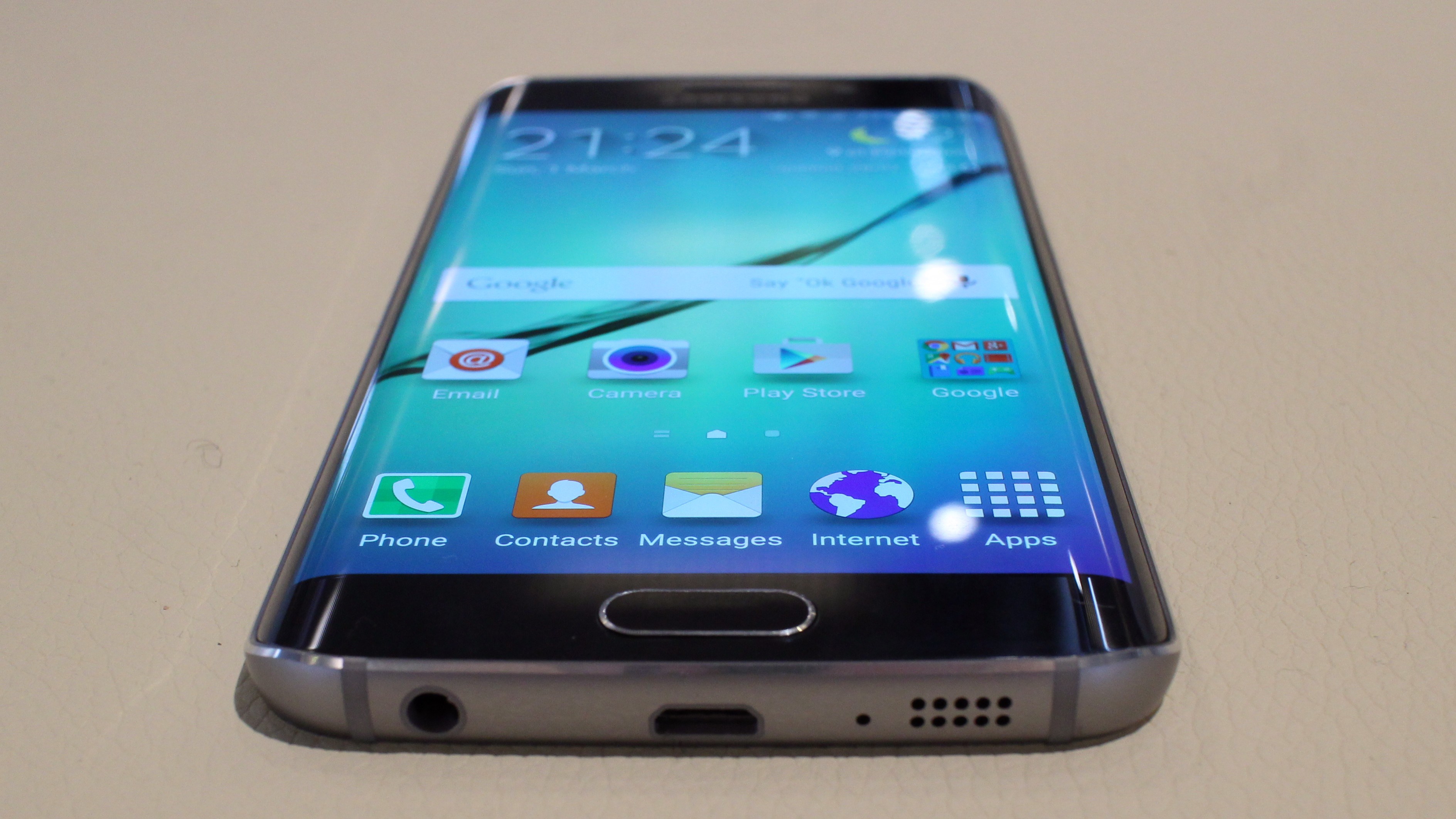 نبذة عن هاتف Galaxy S6 | بوابة الموبايلات