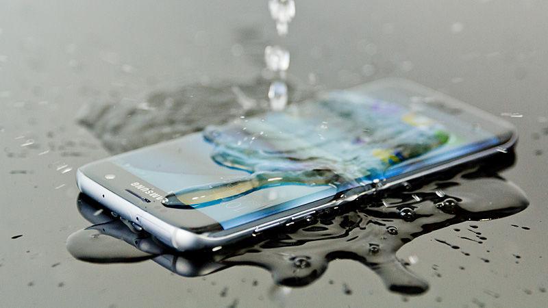 مميزات وعيوب Galaxy S7 Edge وأهم مواصفاته