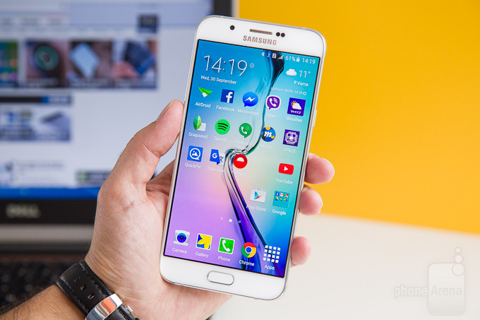 هاتف Galaxy A8 يحصل على إصدار نوجا