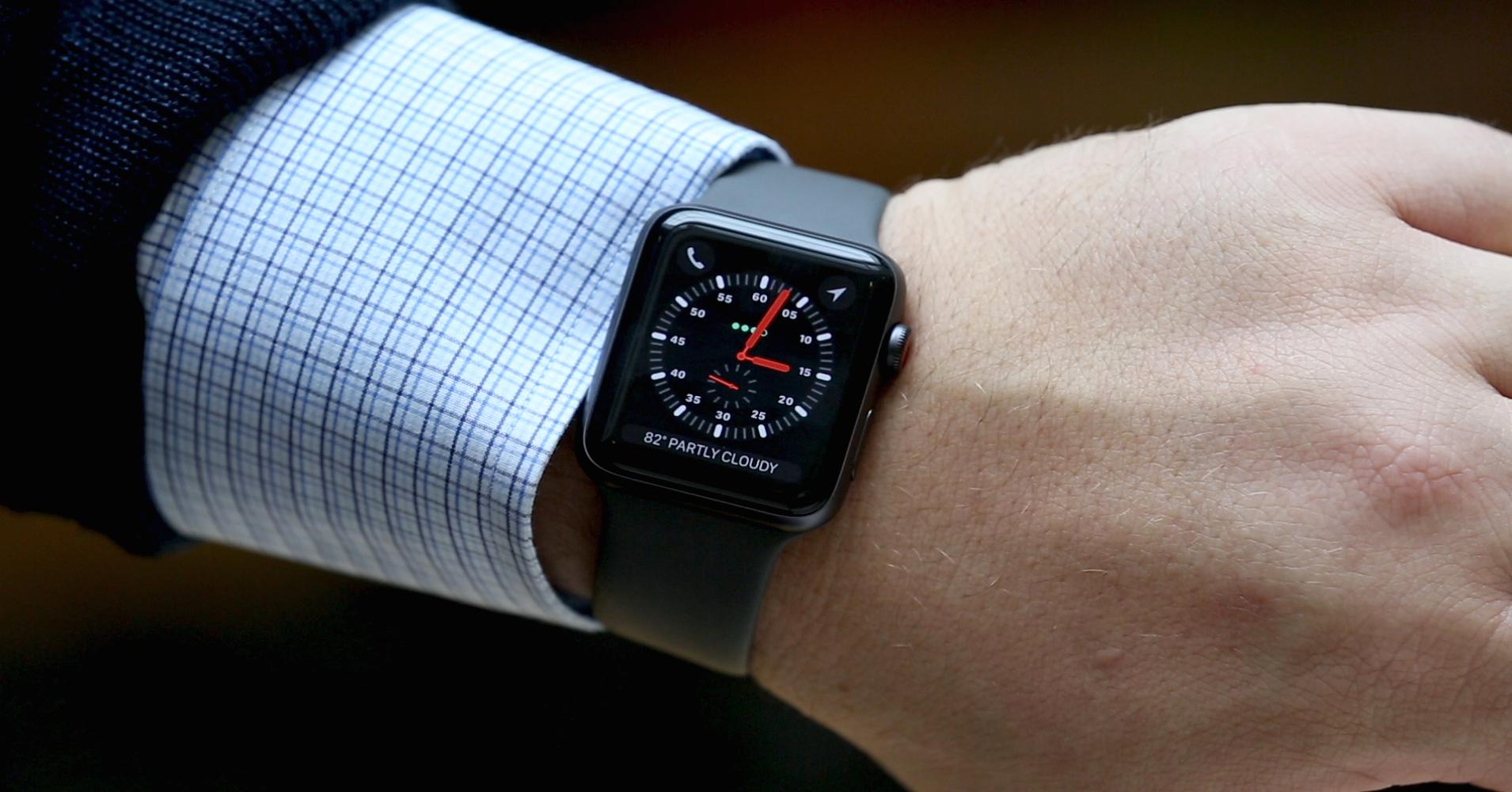 مراجعة ومميزات وعيوب الساعات الذكية Apple Watch Series 3