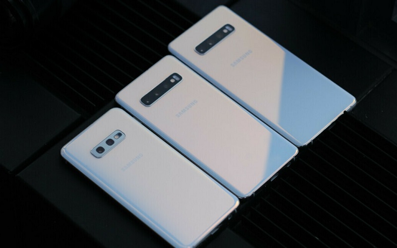 المقارنة الكاملة بين هواتف العائلة الرائدة الجديدة Samsung Galaxy S10