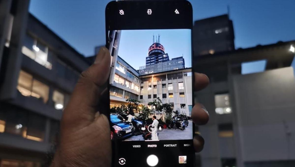 كاميرا OnePlus 7 Pro الخلفية تقتنص المركز الثالث كأفضل الكاميرات طبقًا لموقع DxOMark